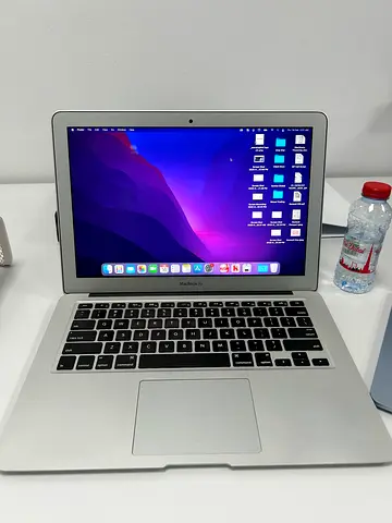 Apple MacBook Air 13-inch (2017) i7 — For Sale