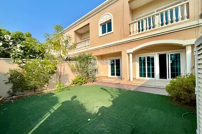 PARK FACING | SINGLE ROW | UPGRADED ROOM | RENTED