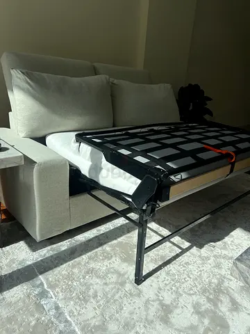 2-seater sofa bed in good condition vimle