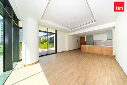 2br Brand New | Direct Access To Park | Corner