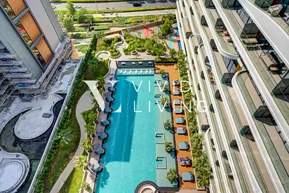 POOL VIEW | HIGH FLOOR | PREMIUM FINISH