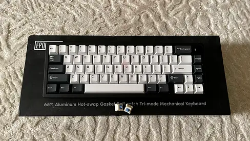 EPU 65% Aluminum Hot-swap Mechanical Keyboard - Tri-mode