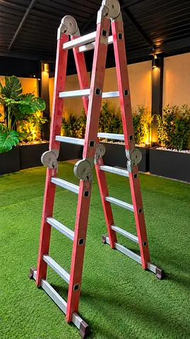 Heavy-Duty Multi-Position Ladder - Not good condition