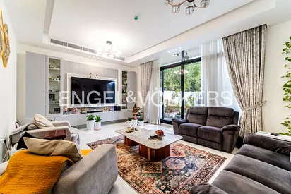 Private | Closed Kitchen | VOT