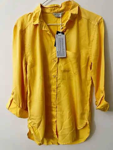 WOMEN CLOTHES TOP SHIRT BRAND NEW WITH TAG