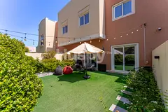 Single Row | Vacant on Transfer | Close to Amenities