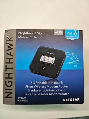 Nighthawk M5 Mobile Router WiFi 6 , 5G