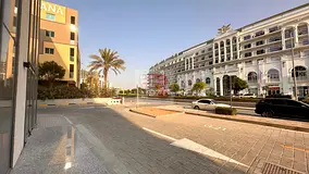 Corner Unit | RTA Parking | High Footfall