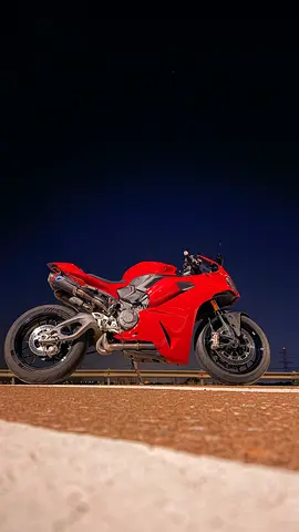 Ducati Panigale V2 2025 | GCC Specs | Termignoni Exhaust | Under Warranty