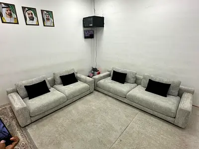 Like new condition olta sofa set
