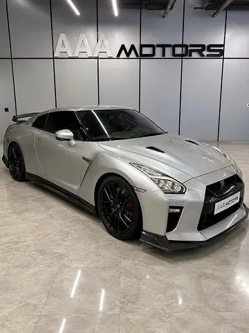 2017 Nissan GT-R Black Edition - European Specs