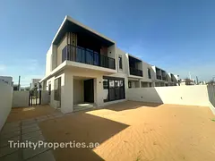 Unfurnished | Spacious | Closed Kitchen