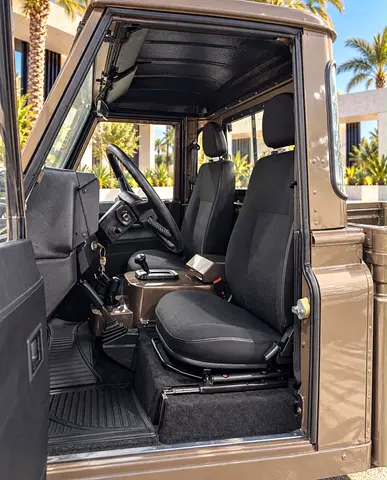صورة 6 لـ 1996 LAND Rover DEFENDER