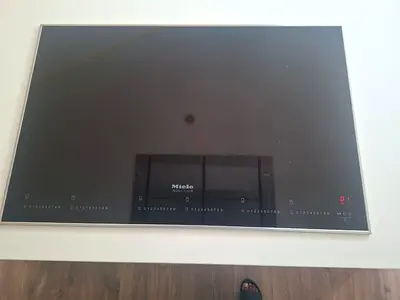 Miele Latest Model Built in 80cm Induction Hob for Sale km 6366 Model Flex Zone