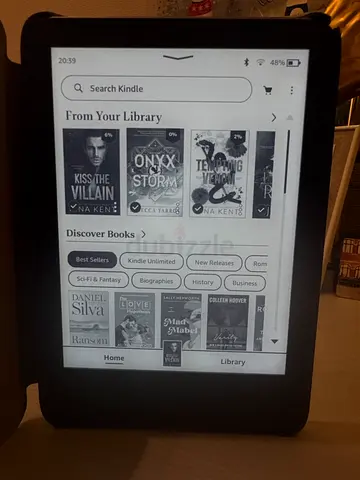 Amazon Kindle eReader 16gb black in good working condition, used for only one month, with the cover.