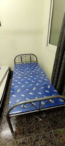 Single metal bed frame with mattress - excellent condition