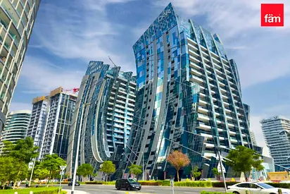 Premium & Spacious| Iconic Business Bay Address