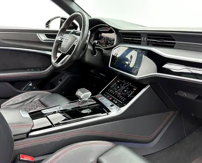 صورة مصغرة 12 لـ 2021 AUDI RS6