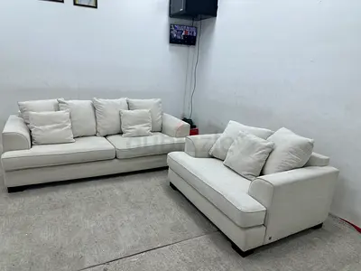 The one brand Kingston sofa set