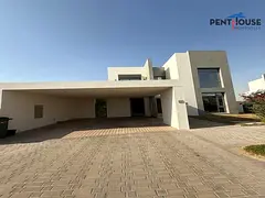 Corner Unit | Spacious layout | Ready to move