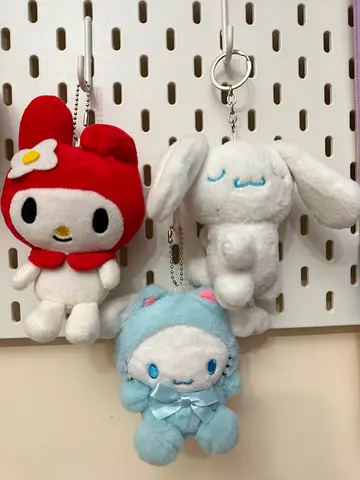 Sanrio My Melody and Cinnamorol plush charms bundle