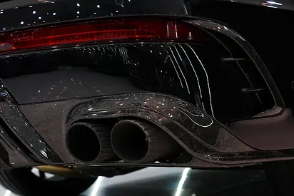 2023 Bentley BENTAYGA — миниатюра 17