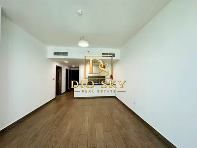 Well Maintained | Spacious | Ready & Vacant