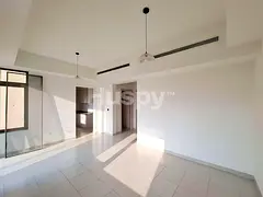 Single Row | Vacant | Ready to Move In