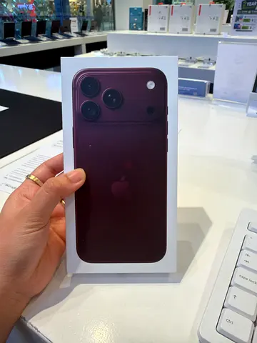 Sealed Apple iPhone (Brand New) - Unopened Box