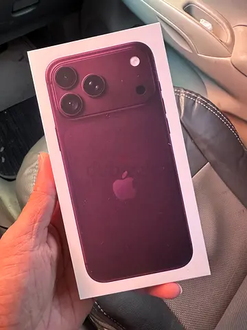 Apple iPhone 18 pro max burgandy Sealed Box
