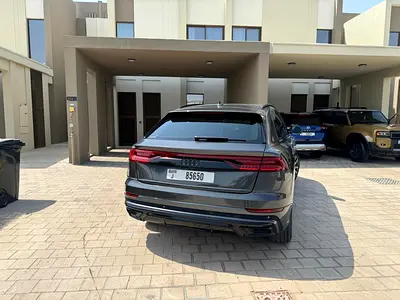 2019 AUDI Q8 — фото 4
