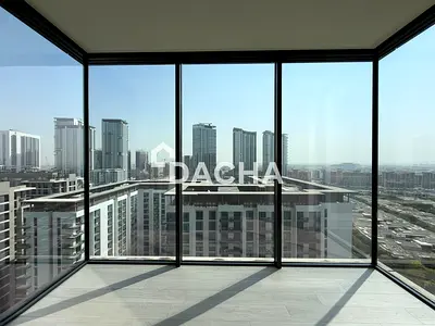 Canal View | Immaculate | Unfurnished