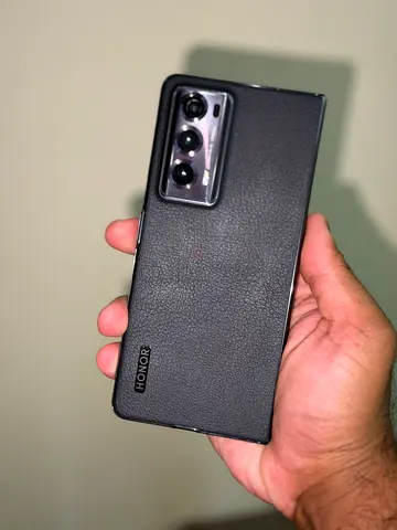 Honor Magic V2 - 512GB in Flawless Condition