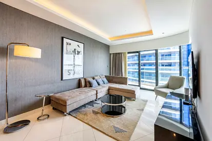 Luxury 3BR Apartment with Pool & Gym in Dubai