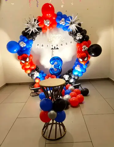 Balloons decorations services Available