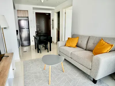 Fully Furnished | High Floor | Golf View