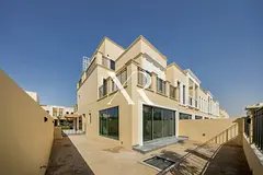 CORNER PLOT | G+2 TH | 5-BR +MAID'S | BIG LAYOUT