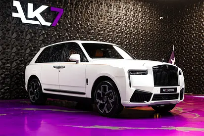 2023 Rolls-Royce Cullinan Black Badge GCC Specs