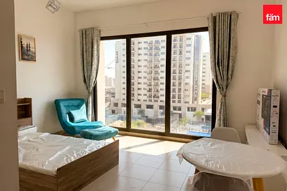 Vacant Studio | BrandNew Interiors | Park View