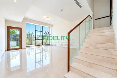Modern 3BR Townhouse | No Commission
