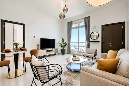 Botanica Tower 1BR: Beach, Pool & Gym Access!
