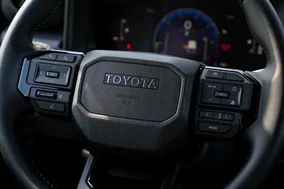2027 Toyota FJ CRUISER 照片 8