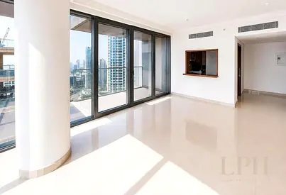 Mid Floor | Canal View | Vacant November