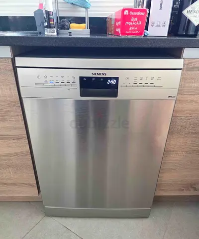 Free Delivery- SIEMENS iQ300 Model Dishwasher 3 rakes Full Options With Digital Clock 60x60 cm
