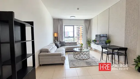Upgraded 2BR | Vacant | DLRC Street View