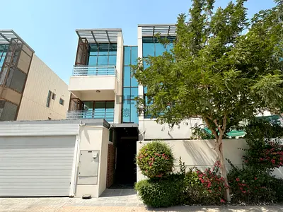 Well Maintained | Family Haven | Burj Khalifa View
