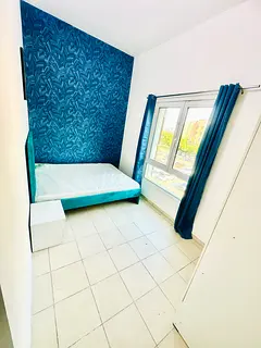 !! SPACIOUS PARTITION !! WINDOW !! NEAR BY THE GARDEN METRO !!