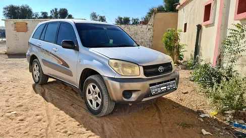 2006 Toyota RAV 4 — фото 1