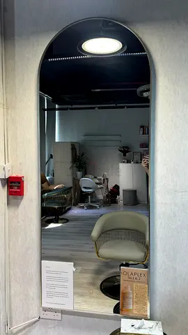 Salon’s mirror for sale