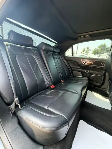 2018 Lincoln CONTINENTAL — миниатюра 16